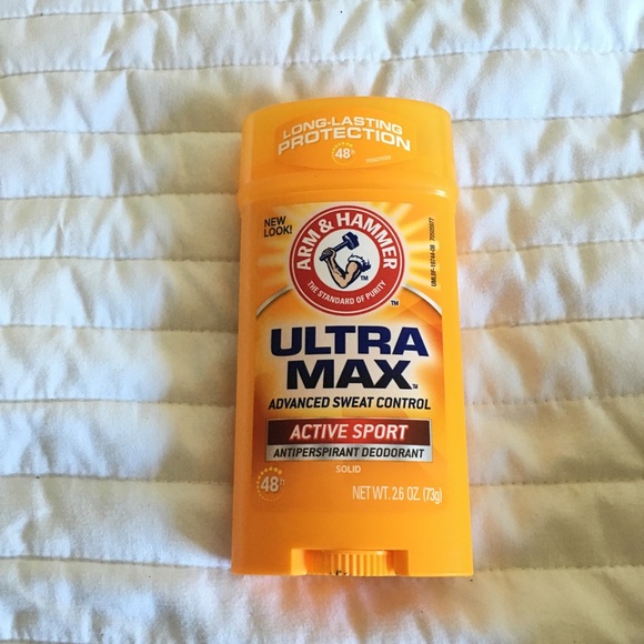 ARM - HAMMER ULTRAMAX Anti-Perspirant Deodorant - Picture 4 of 6